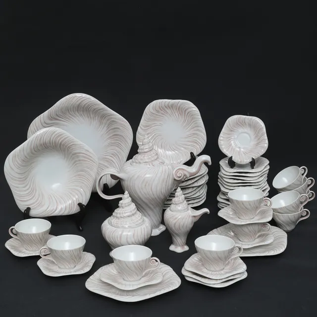 ARJE GRIEGST. Kaffeservis, 52 delar, "Konkylie", porslin,Royal Copenhagen.
