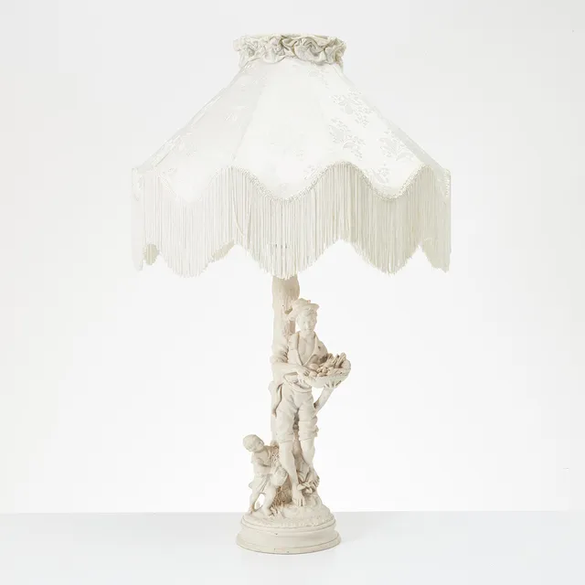 BORDSLAMPA, 1900-talets senare del, stenmassa.