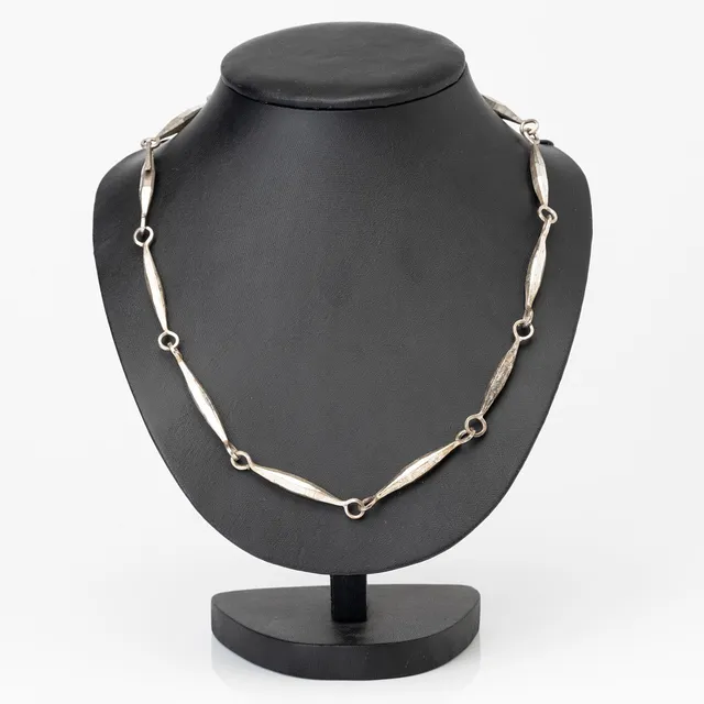 BENGT LILJEDAHL. Collier, sterling silver, stämplad Liljedahl, Bengt Liljedahl Formgivare & Silversmed, 2007.