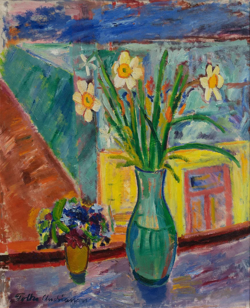 FOLKE ANDRÉASSON. Narcisser och blåsippor i fönster. Olja på duk. — Paintings — Göteborgs Auktionsverk