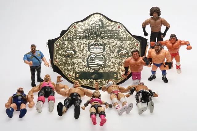 Parti, Brottningsfigurer, WWE leksakbälte, 1900/2000 talet.