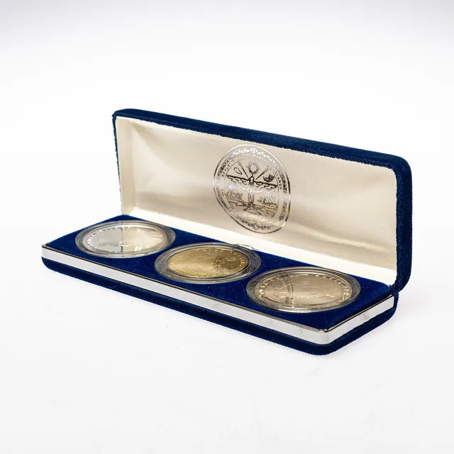 COMMEMORATIVE COINS, 3 pcs. Elvis Presley, 1995.
