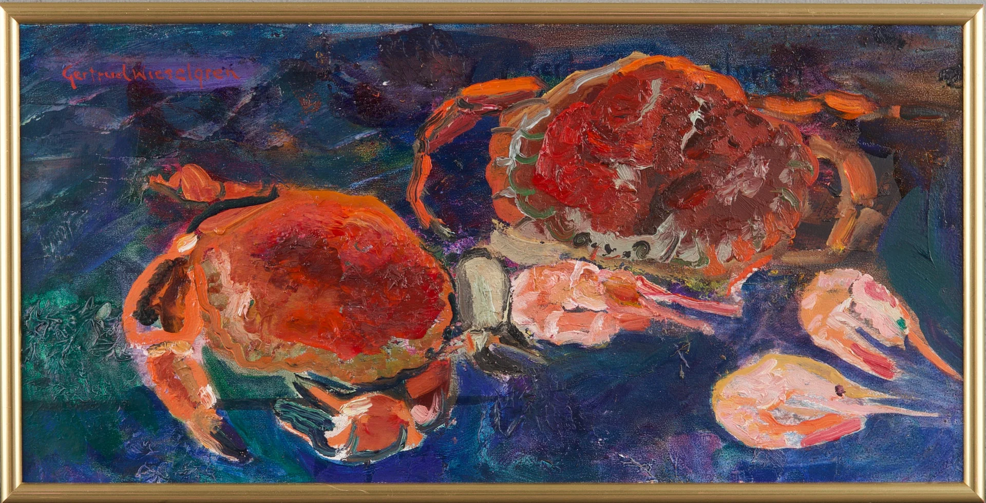 GERTRUD WIESELGREN. Stilleben med krabbor och räkor, olja på pannå, signerad, daterad a tergo 1992. — Paintings — Auktionshuset Kolonn