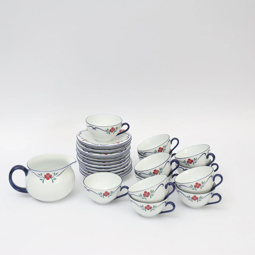PIA RÖNNDAHL. Kaffeservis, "Sundborn" Rörstrand. — Tableware — Falun Auktionsbyrå