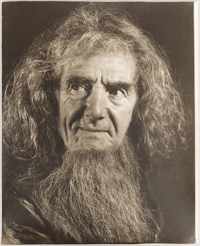 PER FORSELL. FOTOGRAFI, "Sten Zimmermann, skomakare från Bjuråker", Signerat och daterat 1973.