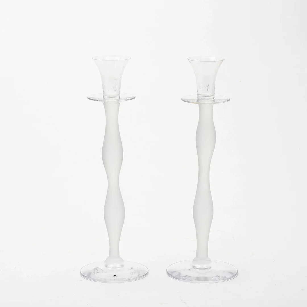 ANNE NILSSON. Ljusstakar, ett par, "Celeste", Orrefors, glas. — Candlesticks — Uppsala Auktionskammare