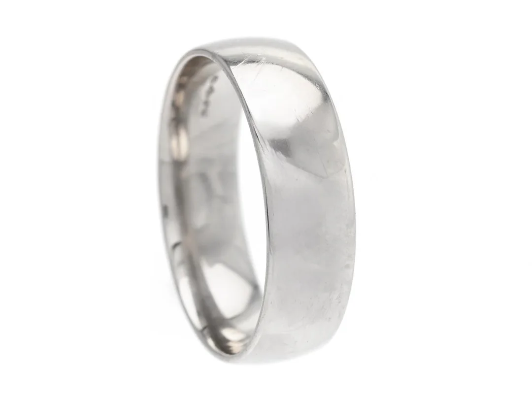 SLÄT RING, 950 platina, bredd 6 mm, stl 19 mm, vikt 8,7 g. — Smycken/Slät ring — Kaplans