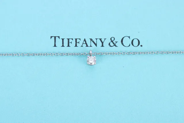 Tiffany & Co. Brilliant solitaire pendant with platinum necklace, approx. 0.12 ct