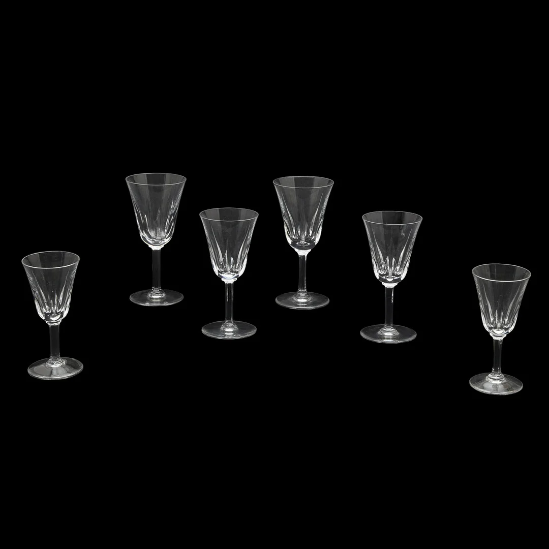 Saint Louis crystal glassware set for eight. — Tableware — Balclis