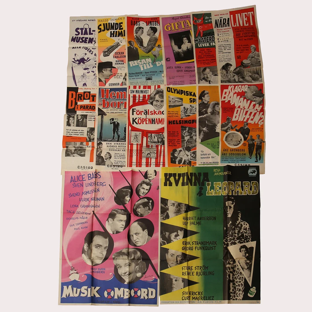 BIOAFFISCHER, Nära Livet av Ingmar Bergman, Farlig Kurva, Olympiska Spelen Helsingfors, Hemsöborna, Musik Ombord mm. Totalt 14 stycken. — Movie memorabilia — Limhamns Auktionsbyrå