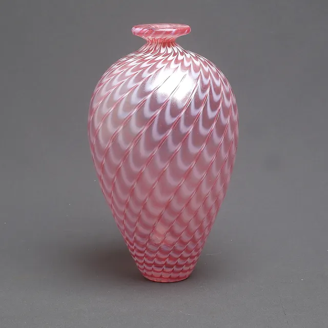 BERTIL VALLIEN. Vas, glas, "Minos", Kosta Boda.