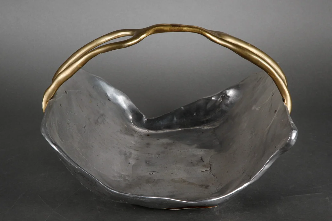 David Marshall. Brændekurv af messing og poleret aluminium — Home and garden/Home — Lauritz