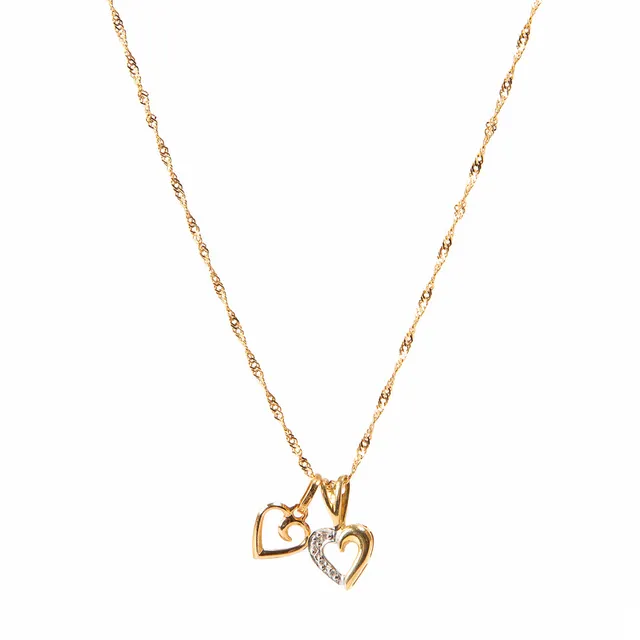 HÄNGEN, 2 st, 18K guld och vitguld med fyra diamanter.