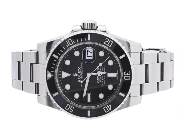 Rolex Oyster Perpetual Date, Submariner, 1000Ft/300M, Chronometer, stål, 40mm, automat, datum, safirglas, svart keramisk ring, Ref 116610LN, Sn GY777180, Fliplocklänk, viklås, extra länkdelar, cert Nymans 2013, box, ytterkartong