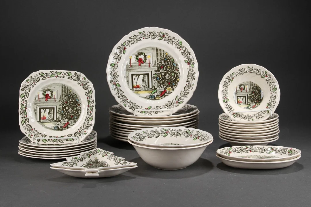 Johnson Bros. Merry Christmas juleservice(34) — Glass, porcelain and ceramics/Dinnerware, tea sets, coffee sets — Lauritz