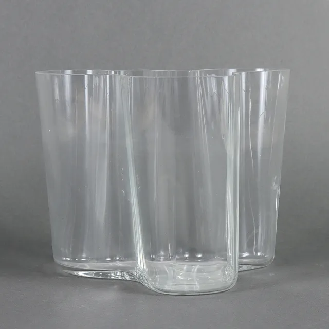 ALVAR AALTO. Vas, Iittala, Savoy.