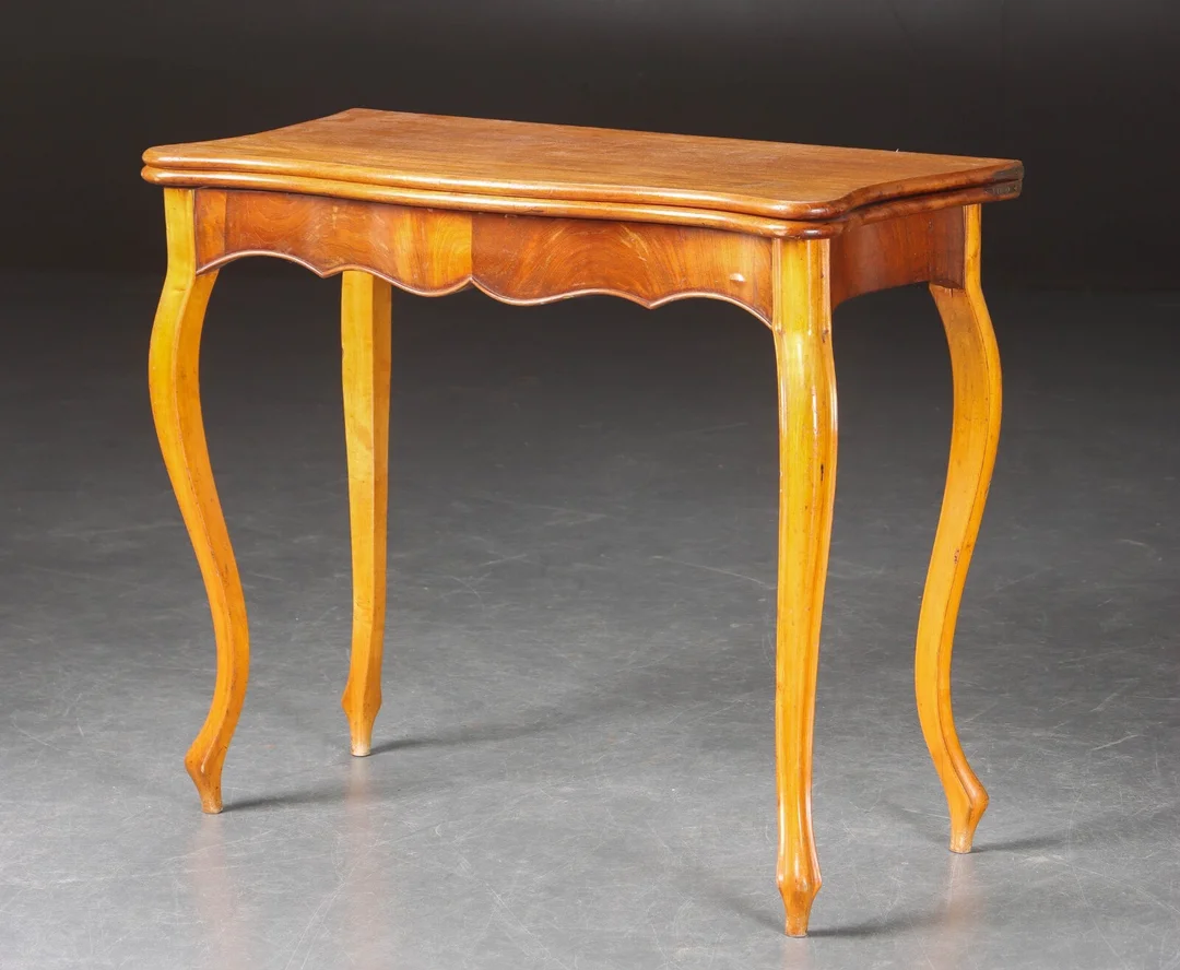 Spillebord af mahogni, 1800-tallet — Furniture/Other furniture — Lauritz