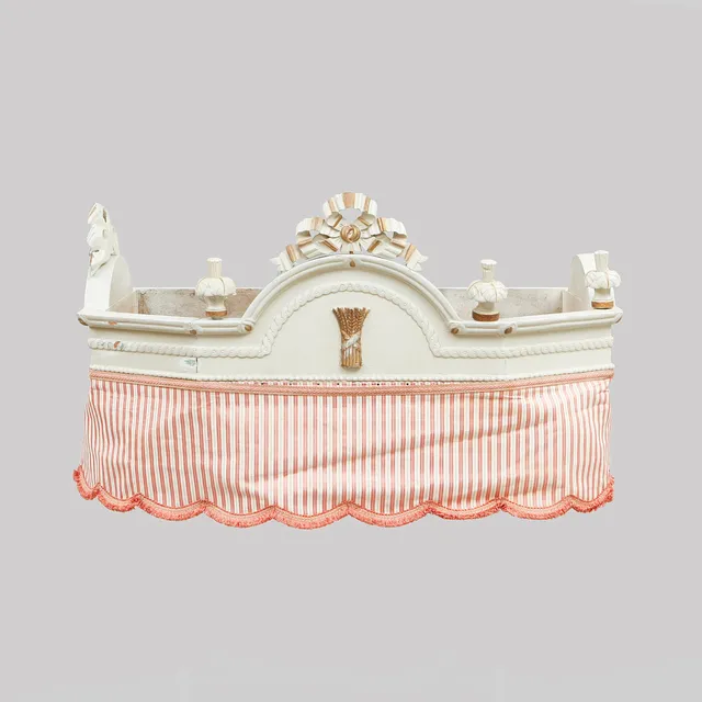SÄNGHIMMEL, gustaviansk stil, 1900-talets första hälft.
