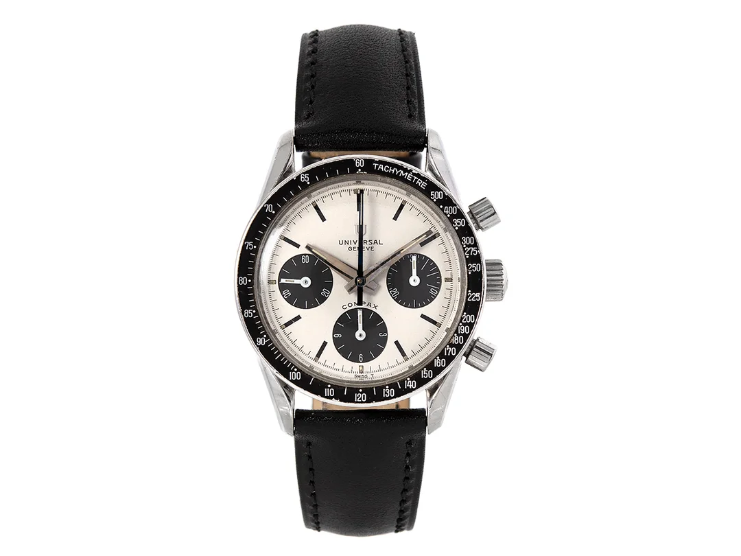 UNIVERSAL, Geneve, Compax, s.k. "Nina Rindt", "Tachymètre", Cal Valjoux 72 (TJ), Serie nr. 2´453´328, Boett nr. 885103/02 (HF), kronograf, armbandsur, 36 mm, stål, manuell, plexiglas (original), läderband, ca 1965. — Klockor/Universal — Kaplans