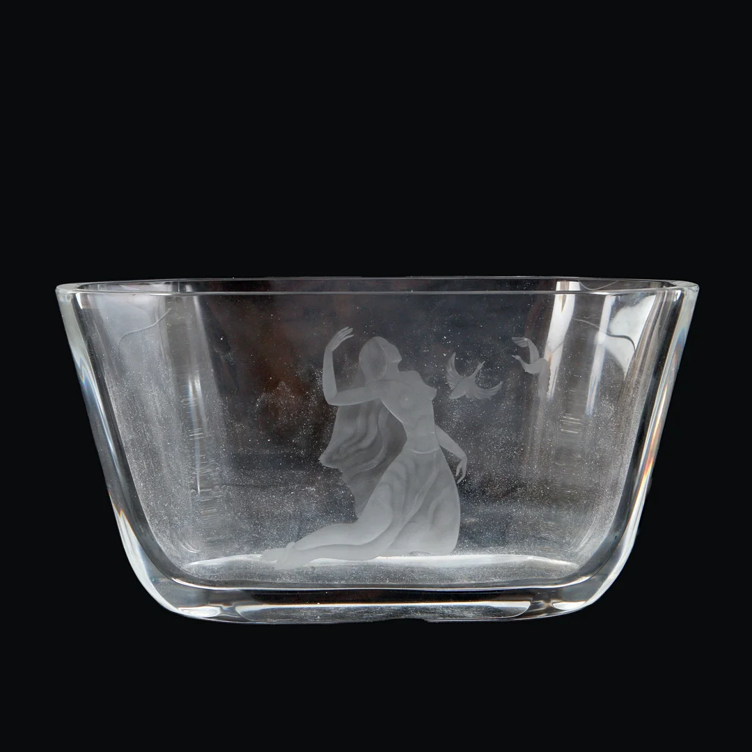 SVEN PALMQVIST. Vas, glas, Orrefors, 1946. — Art glass — Göteborgs Auktionsverk