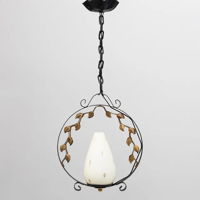 HALLAMPA, metall och glas, 1900-talets mitt. Höjd ca 31 cm.