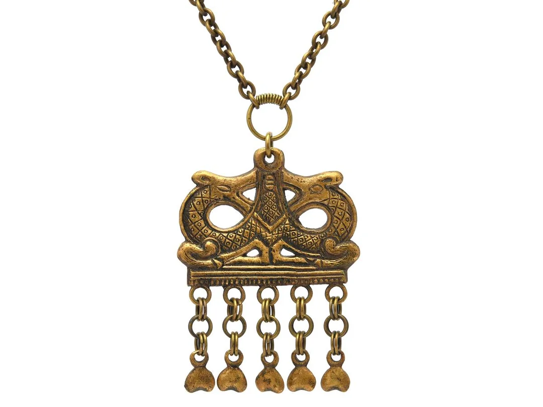 KALEVALA, collier, brons, hängets höjd 7,5 cm, längd 66 cm, vikt 60,5 g. — Smycken/Collier — Kaplans