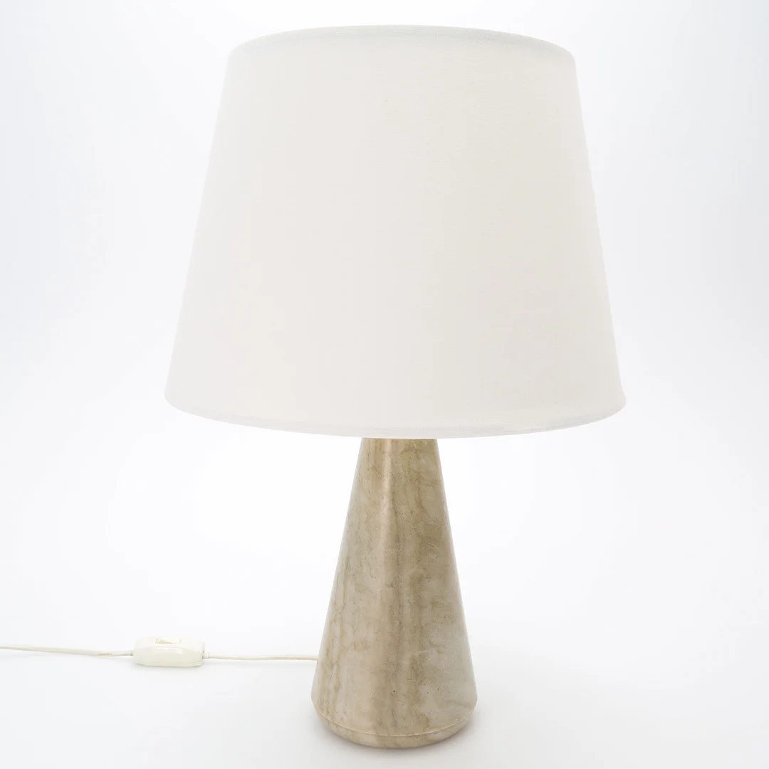 BORDSLAMPA, marmor, Yxhult, 1950/60-tal. — Table Lamps — Auktionsmagasinet Vänersborg