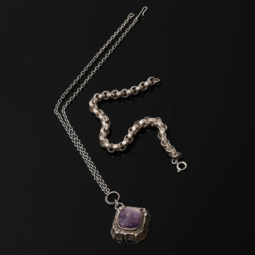 HALSBAND samt ARMBAND, silver, bland annat Pentti Sarpaneva, Finland, 1970-tal. — Brooches & Pendants — Auktionshuset Kolonn