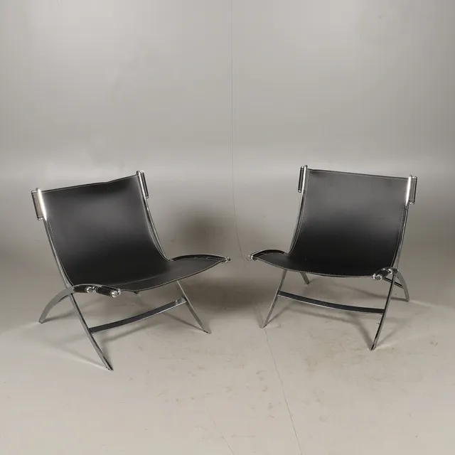 ANTONIO CITTERIO. Fåtöljer 1 par, "Timeless", svart skinn med kromat underrede, Flexform.