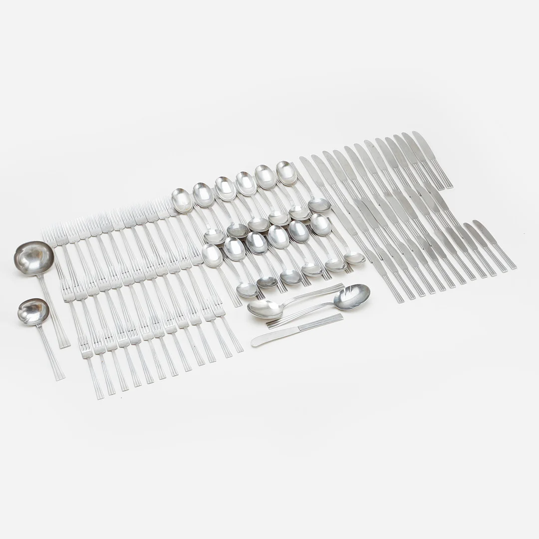 FOLKE ARSTRÖM. Bestickservis, 99 delar, "Thebe", rostfritt stål, Gense. — Other metals — Göteborgs Auktionsverk