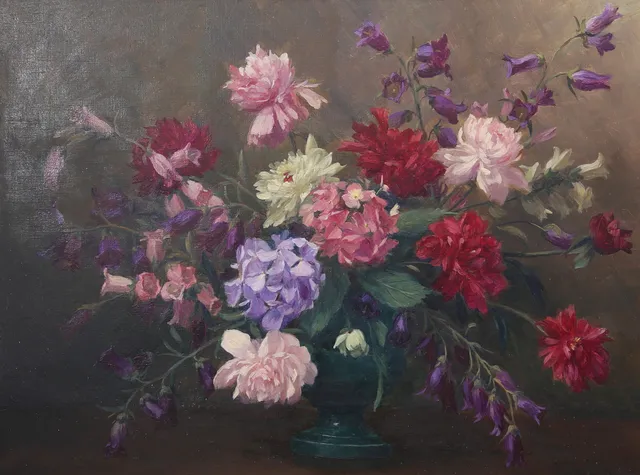 CAMILLA GÖBL-WAHL. Blomsterstilleben med pioner och hortensia. Olja på duk, signerad.
