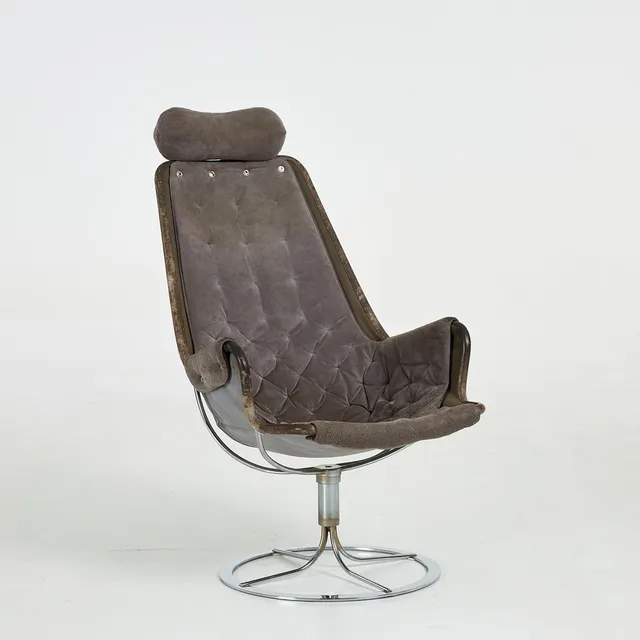 BRUNO MATHSSON. "Jetson", fåtölj, kromad stomme, sits i läder, etikettmärkt, DUX.