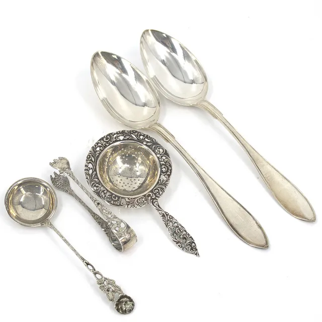 SOCKERTÅNG, TESIL och SKEDAR, 5 delar, silver.