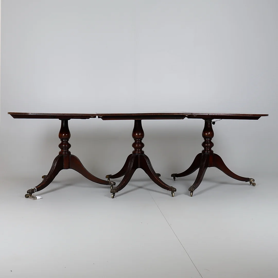 A MAHOGANY TRIPLE PEDESTAL DINING TABLE. — Tables — Dreweatts Online