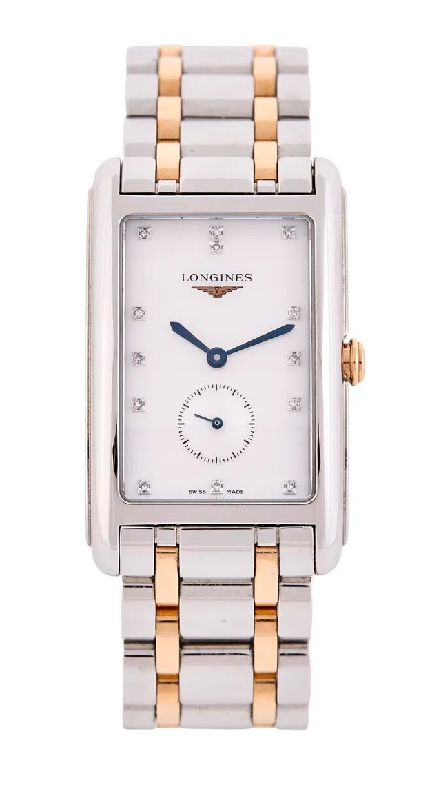 Dolce Vita of 18k gold and steel with mother-of-pearl dial set with diamonds, ref. L5.755.5.87.7. Quartz movement, cal. ETA. Longines bracelet of 18k gold and steel with folding clasp. Circumference approximately 17 cm. 26×42 mm. 2024.