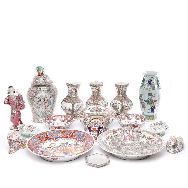 Collection of Chinese and Japanese porcelain, 1900s (17)