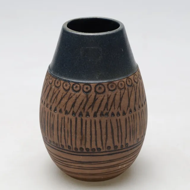 LISA LARSON. vas, stengods, "Granada", Gustavsberg.