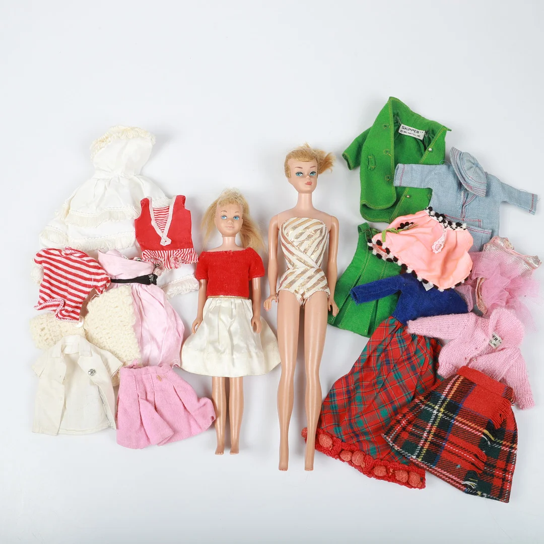 DOCKOR, 2 stycken, Mattel Inc, 1960-tal. — Dolls & Teddybears — Helsingborgs Auktionskammare