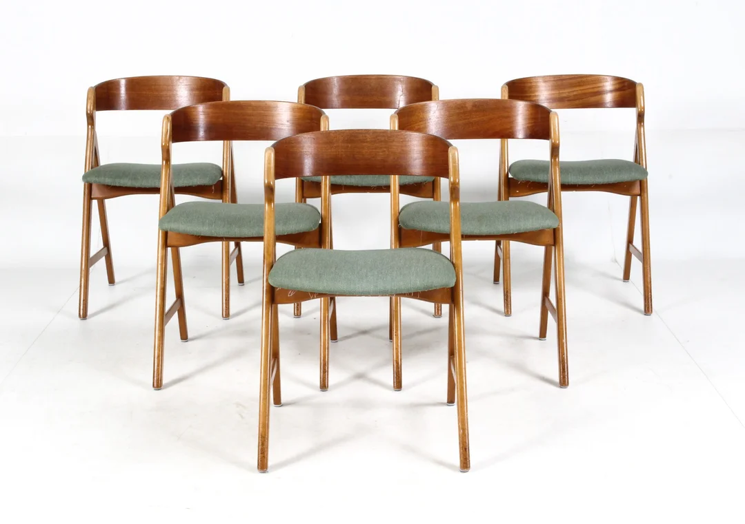 Henry Kjærnulf for Boltinge Stolefabrik. Set of six chairs, model '71' (6) — Furniture/Chairs — Lauritz