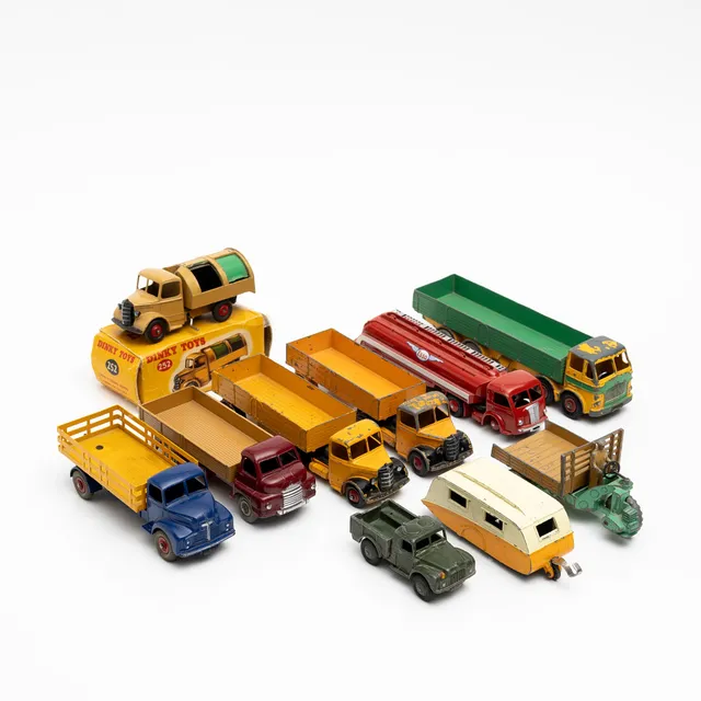 DINKY TOYS, 10 stycken, bl.a eyland comet, Dinky Supertoys, modellbilar, 1900/2000-tal.