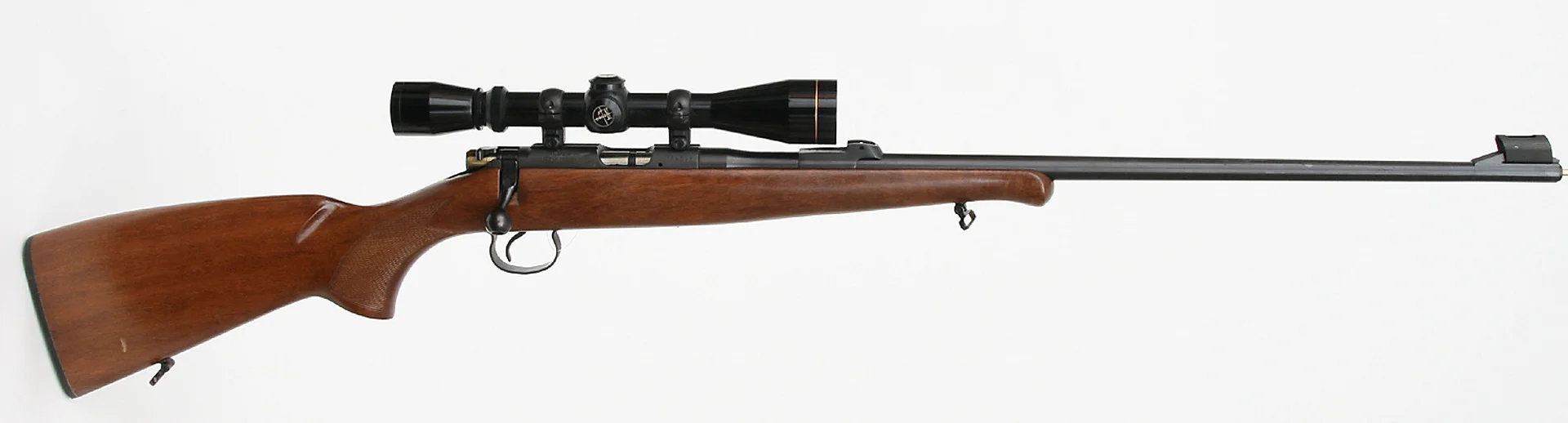 (86) KULGEVÄR, tjeckiskt, Repeter, fabrikat CZ, modell 452, kaliber .22LR, tillv.nr 754365. — Rifles — Mauritz Widforss