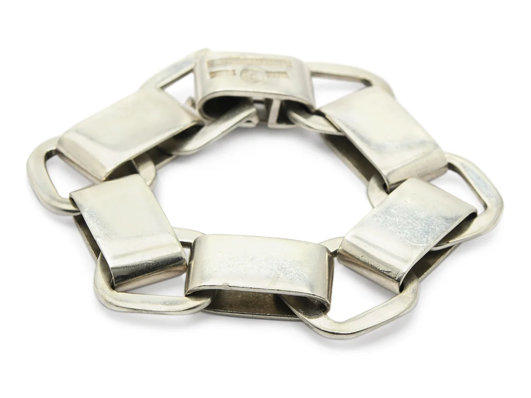 ARMBAND, sterlingsilver, Sven Erik Högberg, Göteborg 1994, längd 21,5, vikt 79 g. — Smycken/Armband — Kaplans