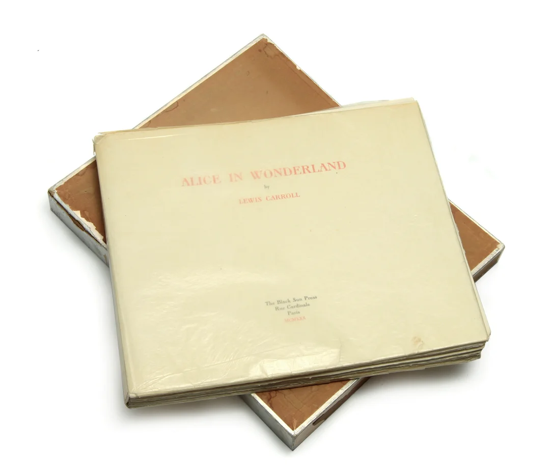 Carroll, Lewis — Alice in Wonderland. The Black Sun Press. — Gjenstand/Bøker — Blomqvist