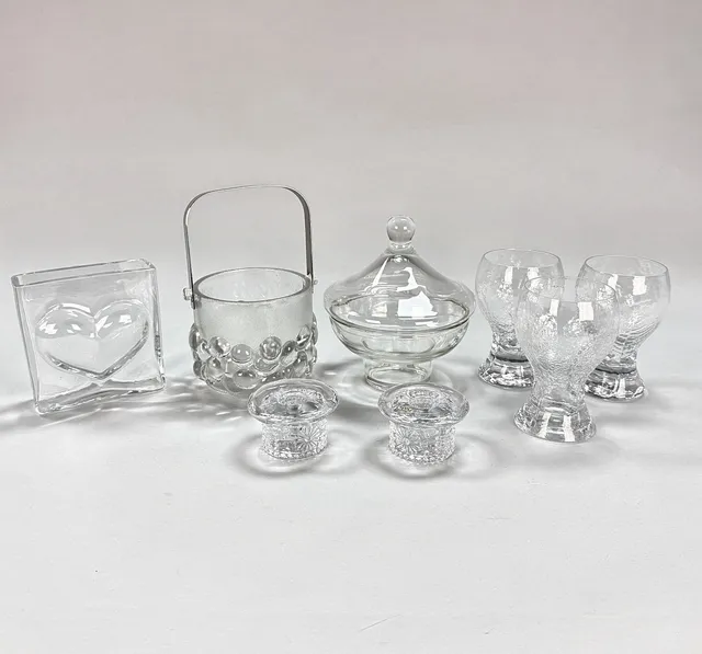 BERTIL VALLIEN. PARTI GLAS - Kosta Boda, Ann Wärf, Göran Wärf mm.
