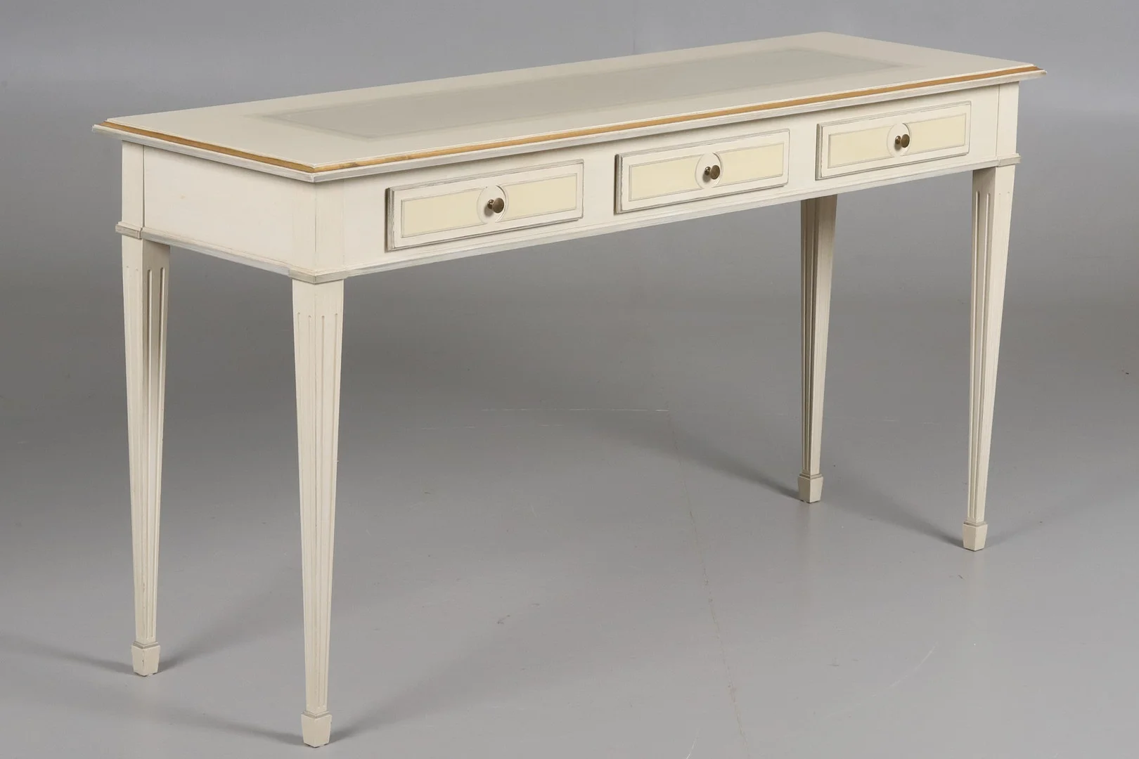 SIDEBOARD, gustaviansk stil, K.A. Roos, Helsingbord, 1900-tal. — Tables — Örebro Stadsauktioner