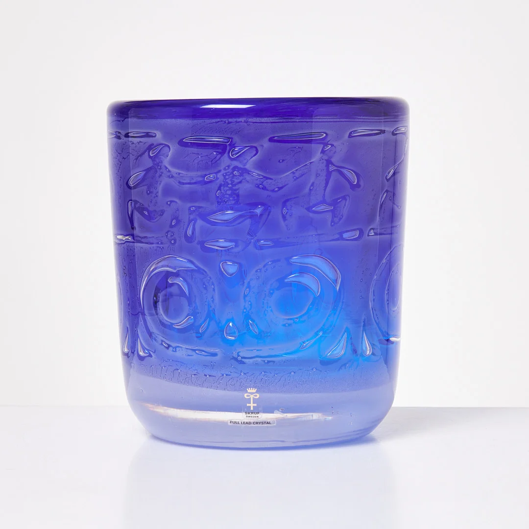 BENGT EDENFALK. Vas, "Thalatta", Skruf glasbruk, signerad. — Art glass — Stockholms Auktionsverk Sickla