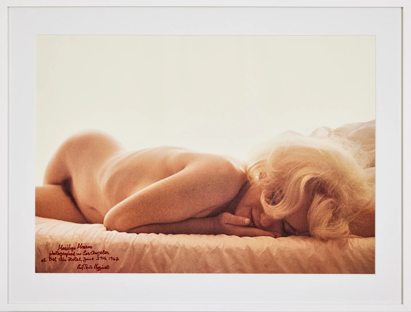 LEIF-ERIK NYGÅRDS, FÖDD 1939. "Marilyn Monroe, Bel Air Hotel, June 27th 1962". — Photography — Stockholms Auktionsverk Fine Art