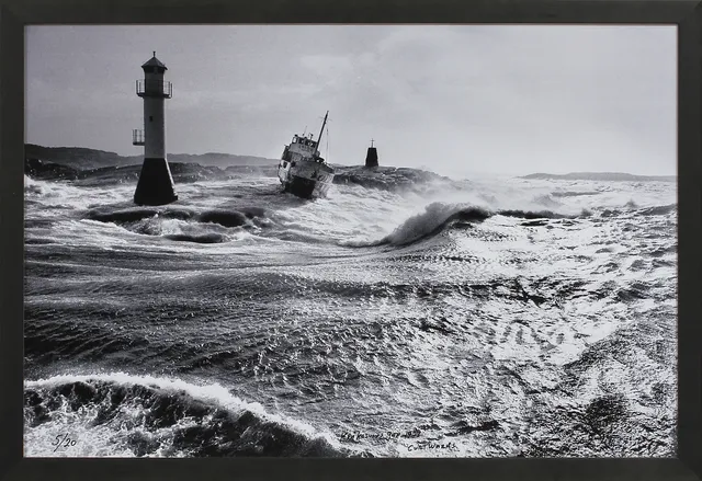 CURT WARÅS. "Kråkesunds gap". Fotografi, signerad och daterad 1973, numrerad 5/20.