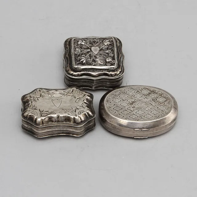 DOSOR, 3 st, silver, Holland 1800-tal, ca 78 gram.