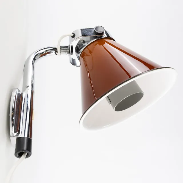PER SUNDSTEDT. Vägglampa, "Mars", Ateljé Lyktan, Åhus.